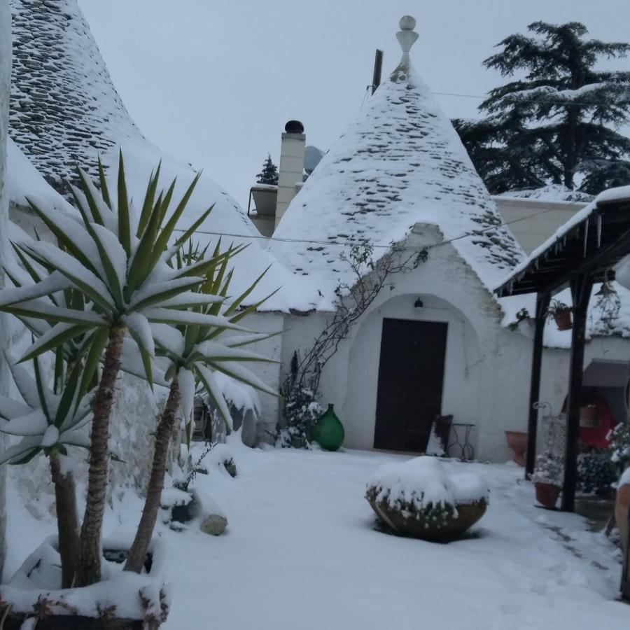 Trulli La Casa Di Rosa Bed & Breakfast Alberobello Exterior photo