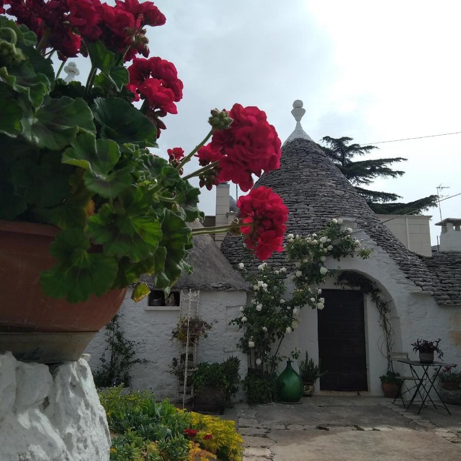 Trulli La Casa Di Rosa Bed & Breakfast Alberobello Exterior photo