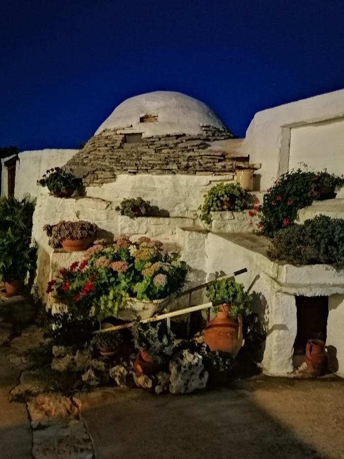 Trulli La Casa Di Rosa Bed & Breakfast Alberobello Exterior photo